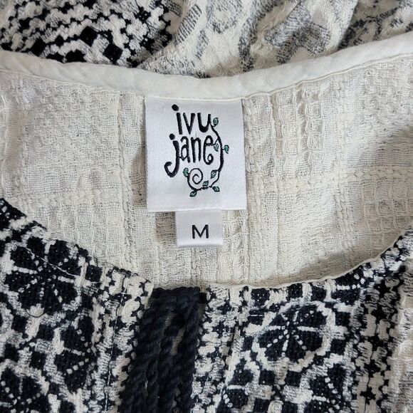 Ivy Jane Blouse Womens M Ivory Black Woven Aztec Southwest Print Boxy Boho Shirt - Picture 9 of 11
